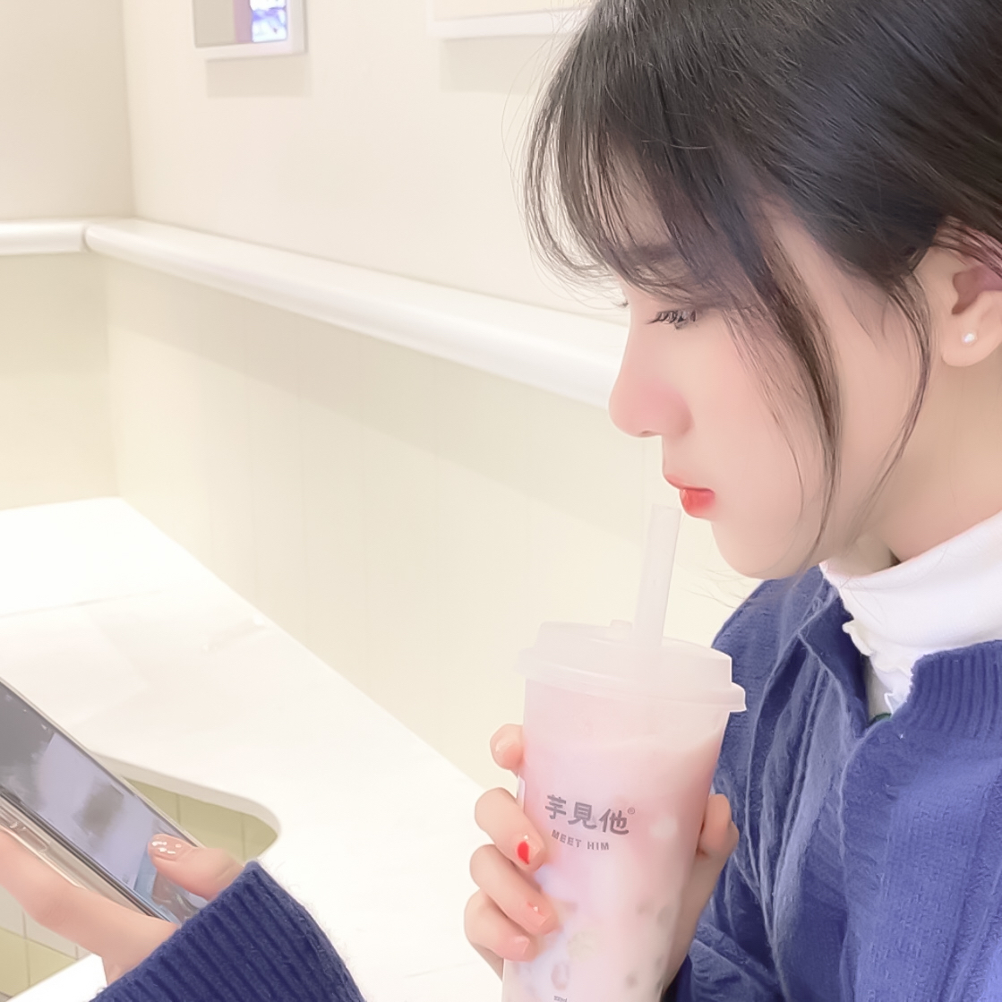 胡亮