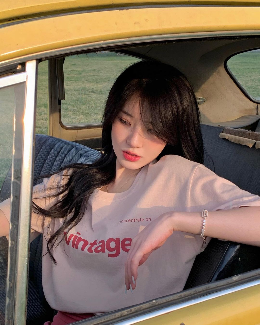 李欣