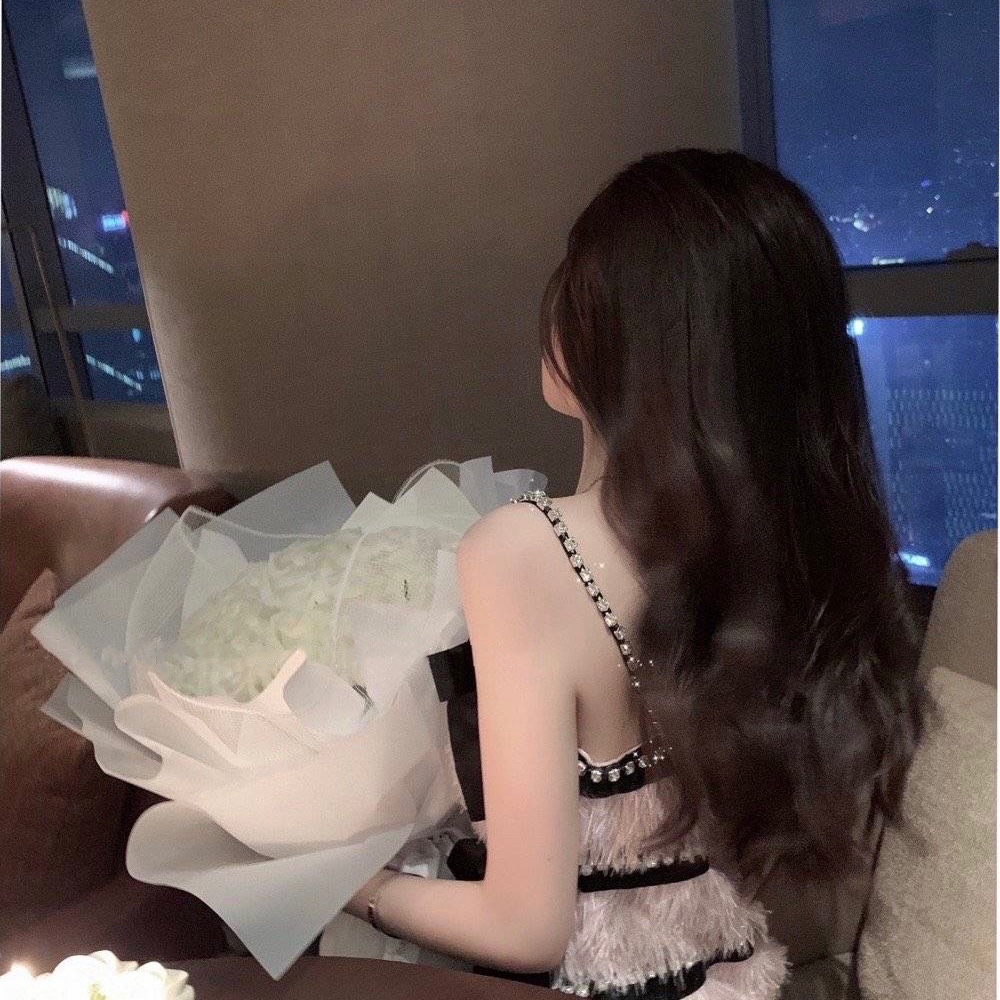 丁梅秀英