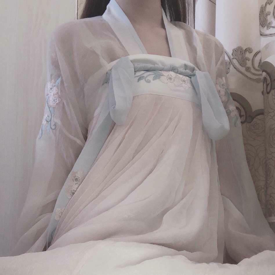 林倩