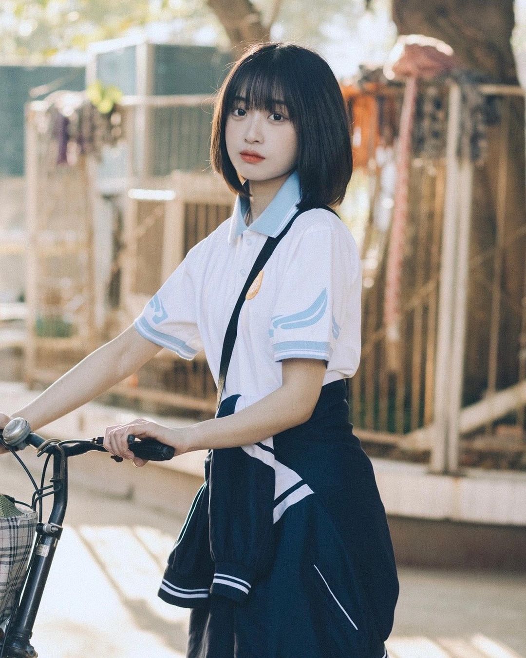 张娟