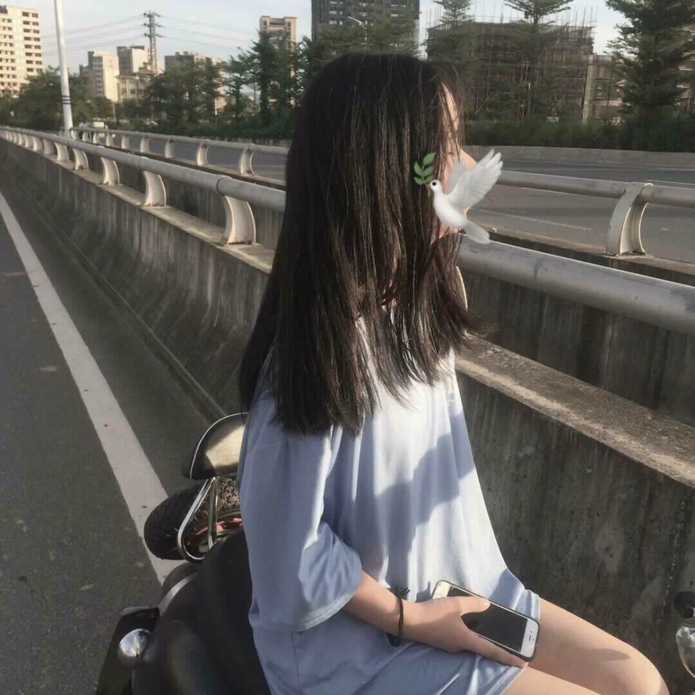罗娜琳